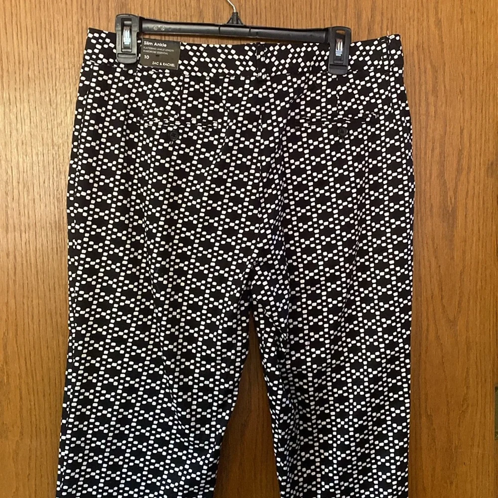 ZAC & RACHEL Dot Print Slim Ankle Pants - Picture 6 of 8